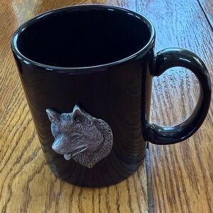 Siberian Husky black n g with 3D pewter Husky dog on front. Back has Husky facts